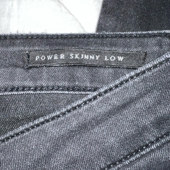 Guess - power skinny low black jeans - 26 regular - Picture 5 of 10
